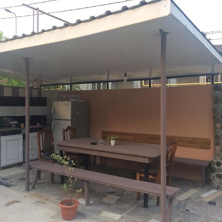 House Near The Black Sea Makhinjauri Εξωτερικό φωτογραφία